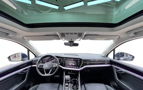 Volkswagen Touareg III, 2021 год, 4 082 055 рублей, 11 фотография