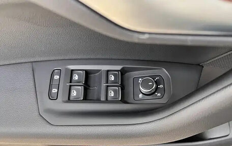Volkswagen Touareg III, 2021 год, 4 082 055 рублей, 23 фотография