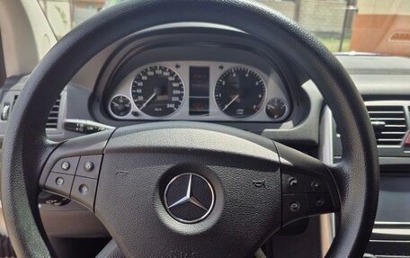Mercedes-Benz B-Класс, 2011 год, 950 000 рублей, 6 фотография