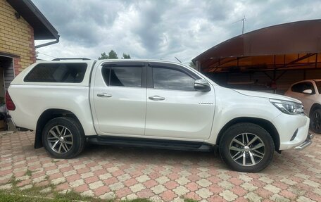 Toyota Hilux VIII, 2016 год, 3 500 000 рублей, 6 фотография