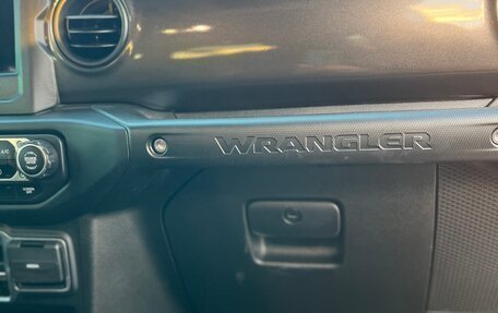 Jeep Wrangler, 2021 год, 4 600 000 рублей, 12 фотография