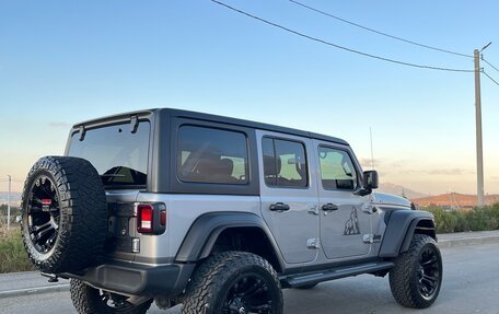 Jeep Wrangler, 2021 год, 4 600 000 рублей, 34 фотография