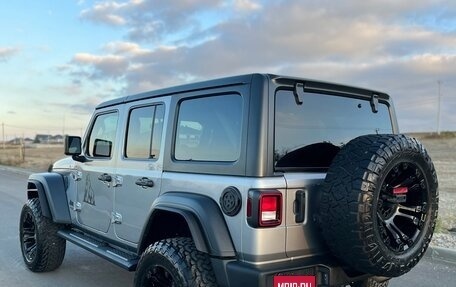 Jeep Wrangler, 2021 год, 4 600 000 рублей, 28 фотография
