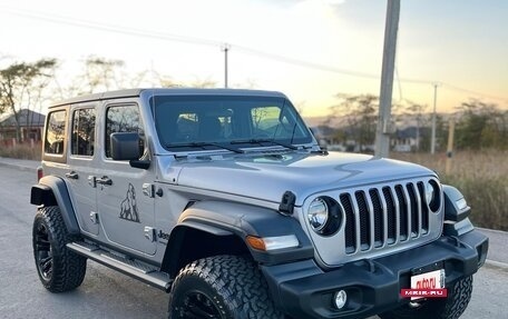 Jeep Wrangler, 2021 год, 4 600 000 рублей, 30 фотография