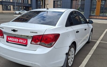Chevrolet Cruze II, 2012 год, 650 000 рублей, 6 фотография