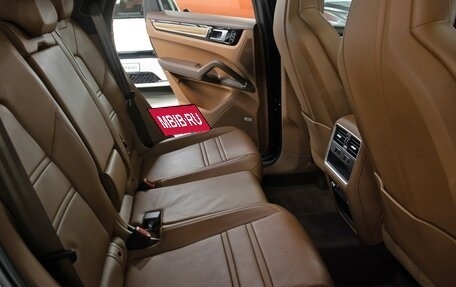 Porsche Cayenne III, 2020 год, 9 998 000 рублей, 14 фотография