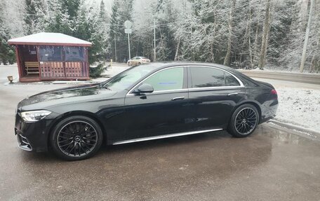 Mercedes-Benz S-Класс, 2021 год, 1 800 000 рублей, 2 фотография