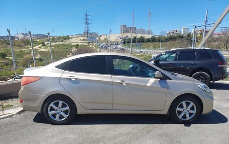 Hyundai Solaris II рестайлинг, 2012 год, 490 000 рублей, 4 фотография