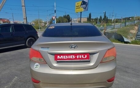 Hyundai Solaris II рестайлинг, 2012 год, 490 000 рублей, 7 фотография