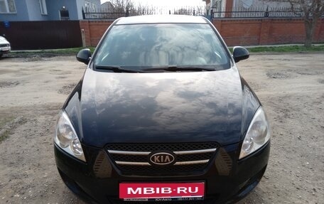 KIA cee'd I рестайлинг, 2009 год, 580 000 рублей, 3 фотография