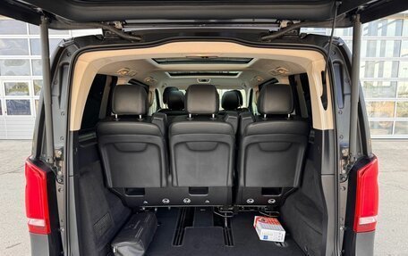 Mercedes-Benz V-Класс, 2019 год, 5 990 000 рублей, 29 фотография