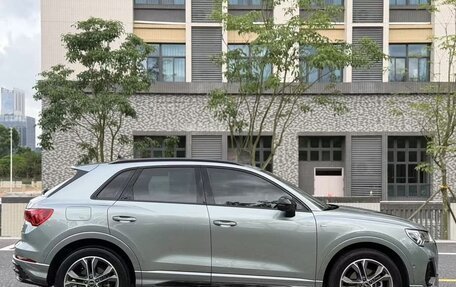 Audi Q3, 2022 год, 2 700 000 рублей, 5 фотография