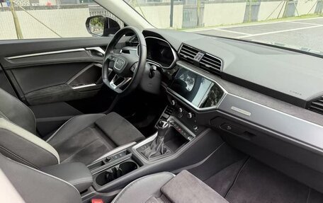 Audi Q3, 2022 год, 2 700 000 рублей, 19 фотография