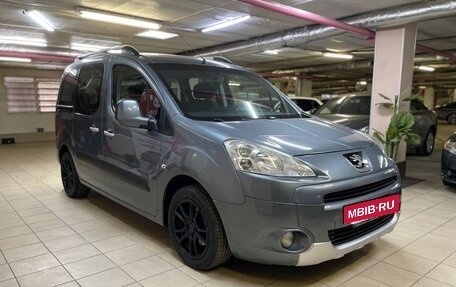 Peugeot Partner II рестайлинг 2, 2011 год, 570 000 рублей, 3 фотография