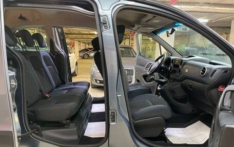 Peugeot Partner II рестайлинг 2, 2011 год, 570 000 рублей, 10 фотография