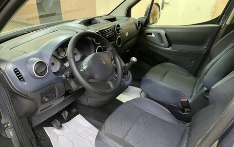 Peugeot Partner II рестайлинг 2, 2011 год, 570 000 рублей, 7 фотография