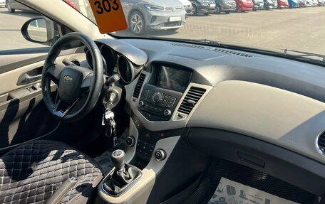 Chevrolet Cruze II, 2012 год, 699 999 рублей, 13 фотография