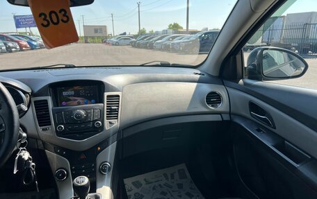Chevrolet Cruze II, 2012 год, 699 999 рублей, 15 фотография