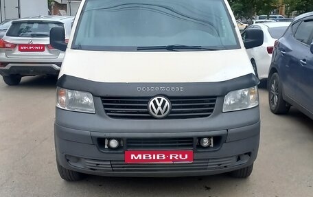 Volkswagen Transporter T5 рестайлинг, 2008 год, 670 000 рублей, 1 фотография