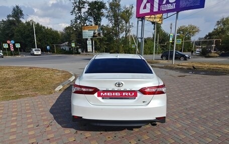 Toyota Camry, 2021 год, 2 750 000 рублей, 11 фотография