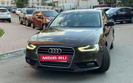 Audi A4, 2012 год, 1 260 000 рублей, 3 фотография