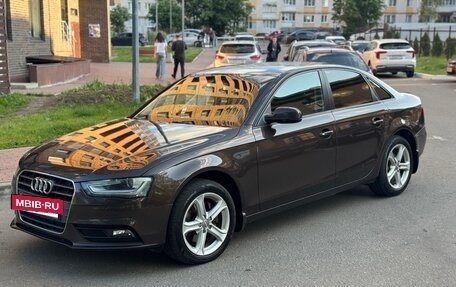 Audi A4, 2012 год, 1 260 000 рублей, 10 фотография