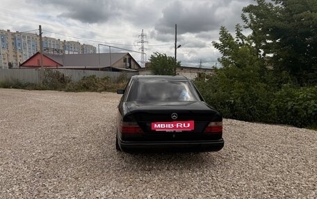 Mercedes-Benz W124, 1987 год, 270 000 рублей, 3 фотография