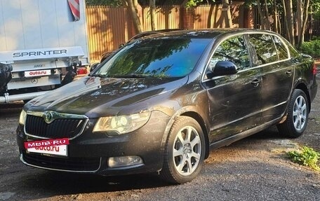 Skoda Superb III рестайлинг, 2010 год, 830 000 рублей, 9 фотография