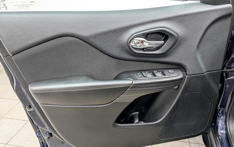 Jeep Cherokee, 2014 год, 1 650 000 рублей, 19 фотография