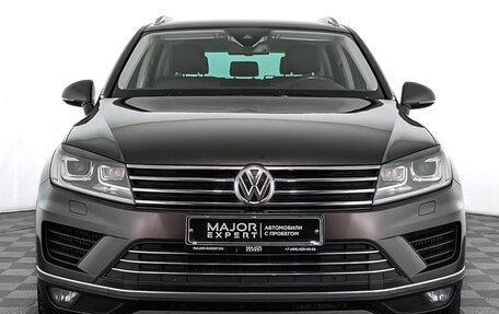 Volkswagen Touareg III, 2015 год, 2 550 000 рублей, 2 фотография