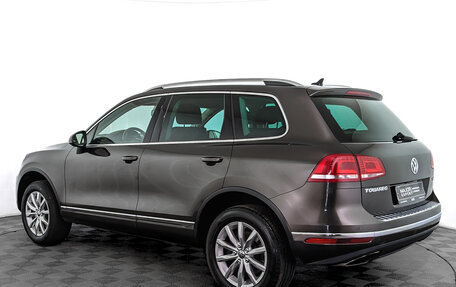 Volkswagen Touareg III, 2015 год, 2 550 000 рублей, 7 фотография