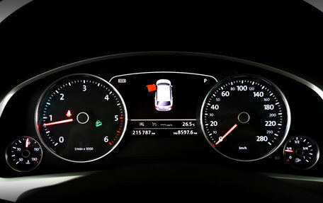 Volkswagen Touareg III, 2015 год, 2 550 000 рублей, 13 фотография