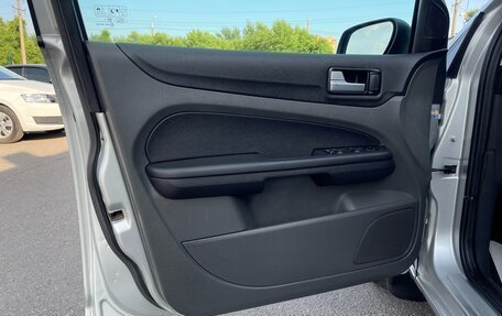 Ford Focus II рестайлинг, 2006 год, 497 000 рублей, 15 фотография