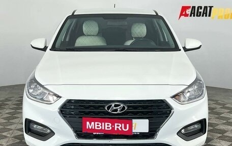 Hyundai Solaris II рестайлинг, 2017 год, 1 100 000 рублей, 2 фотография