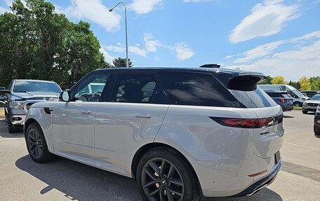 Land Rover Range Rover Sport, 2024 год, 12 100 000 рублей, 3 фотография