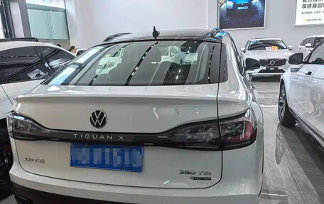Volkswagen Tiguan II, 2022 год, 2 600 855 рублей, 5 фотография