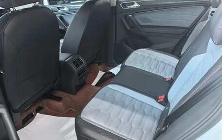 Volkswagen Tiguan II, 2022 год, 2 600 855 рублей, 9 фотография