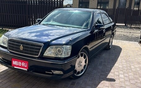 Toyota Crown, 2002 год, 1 650 000 рублей, 4 фотография