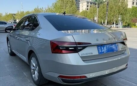 Skoda Superb III рестайлинг, 2022 год, 2 250 000 рублей, 5 фотография