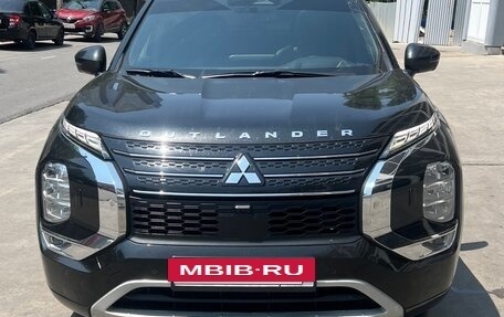 Mitsubishi Outlander, 2021 год, 4 200 000 рублей, 12 фотография