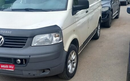 Volkswagen Transporter T5 рестайлинг, 2008 год, 670 000 рублей, 2 фотография