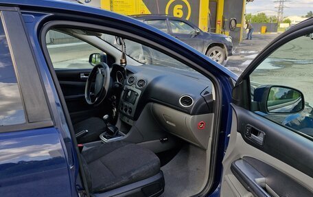 Ford Focus II рестайлинг, 2010 год, 530 000 рублей, 3 фотография