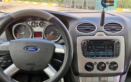 Ford Focus II рестайлинг, 2010 год, 530 000 рублей, 11 фотография