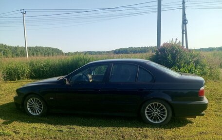 BMW 5 серия, 2001 год, 600 000 рублей, 3 фотография
