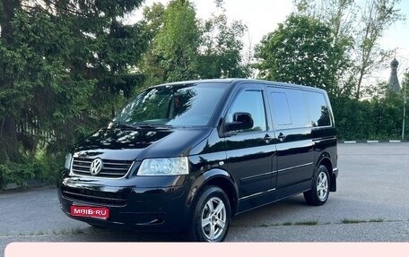 Volkswagen Multivan T5, 2007 год, 1 300 000 рублей, 1 фотография
