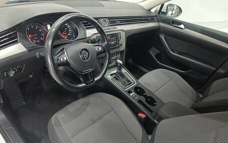 Volkswagen Passat B8 рестайлинг, 2016 год, 1 580 000 рублей, 9 фотография