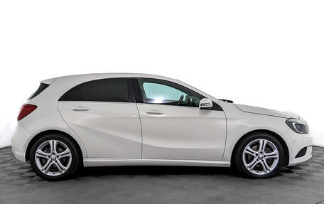 Mercedes-Benz A-Класс, 2014 год, 1 800 000 рублей, 4 фотография