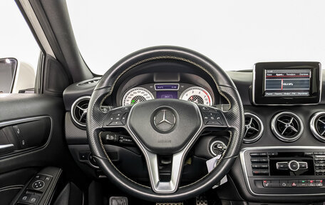 Mercedes-Benz A-Класс, 2014 год, 1 800 000 рублей, 21 фотография