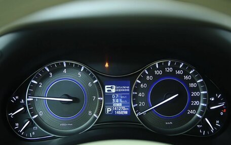 Infiniti QX80 I рестайлинг, 2014 год, 2 690 000 рублей, 18 фотография