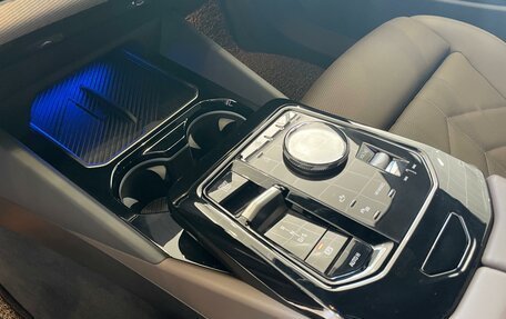 BMW 5 серия, 2024 год, 7 390 000 рублей, 18 фотография